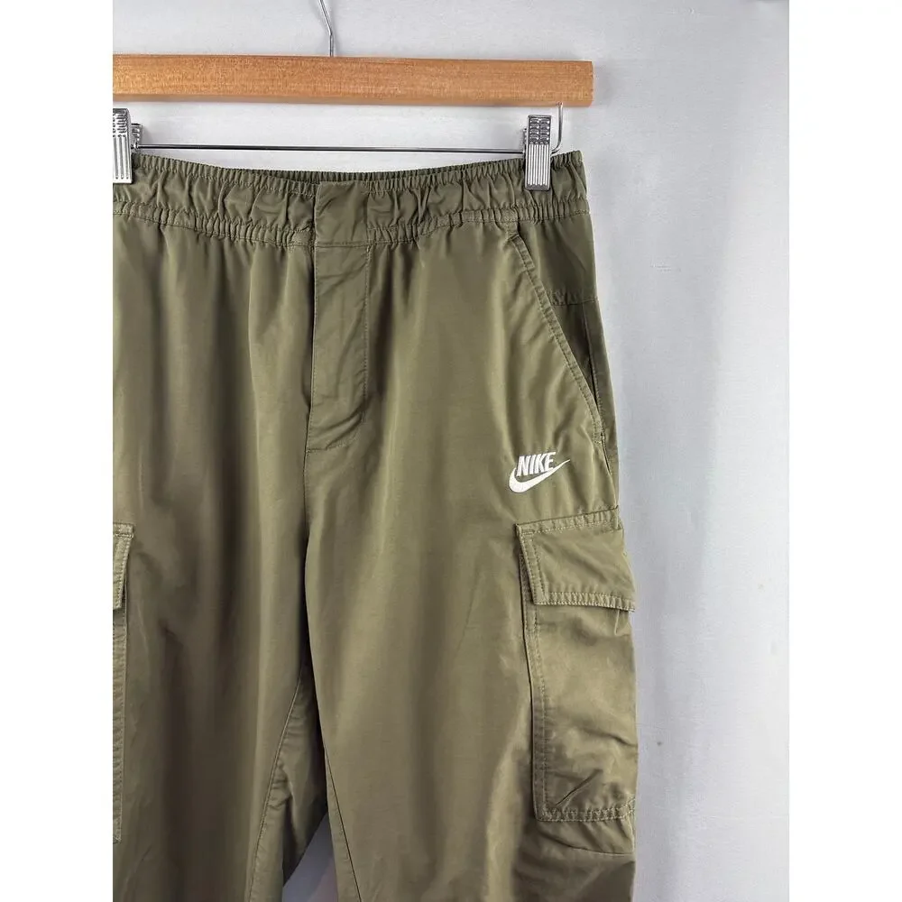 Men’s Nike Small Army Green Cargo Pants